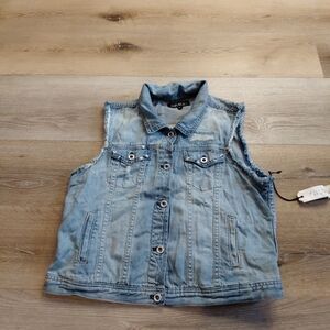 Grace in LA Light Blue Denim Vest Sz XL